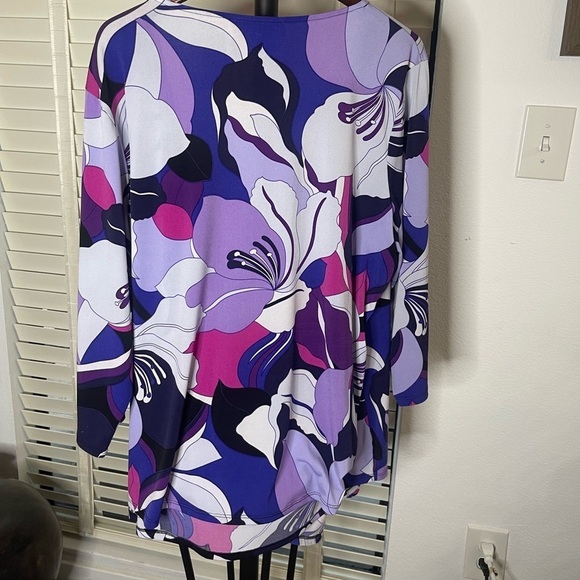 Jennifer lopez blouse size 2x - Picture 3 of 5